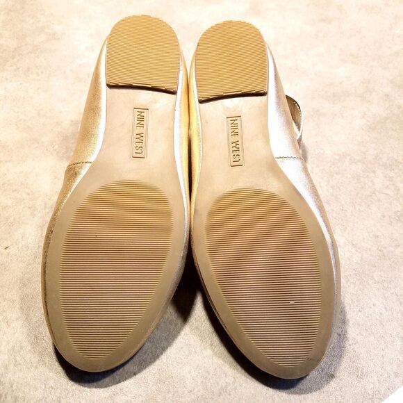 Nine West Womens Floycee Size 5 Gold Slip On Ankle Strap Ballet Flats - Picture 7 of 10